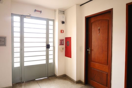 Área comum - Saguão do andar de apartamento à venda com 2 quartos, 48m² em Vila Carmosina, São Paulo