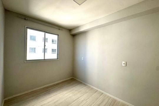 Quarto 2 de apartamento à venda com 2 quartos, 37m² em Vila das Bandeiras, Guarulhos