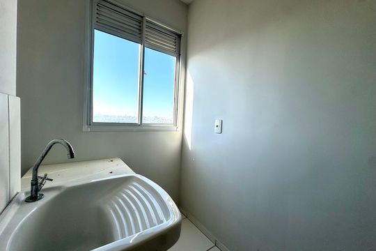 Área de Serviço de apartamento à venda com 2 quartos, 37m² em Vila das Bandeiras, Guarulhos