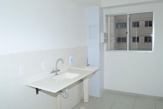Cozinha de apartamento à venda com 2 quartos, 49m² em Goiânia, Belo Horizonte