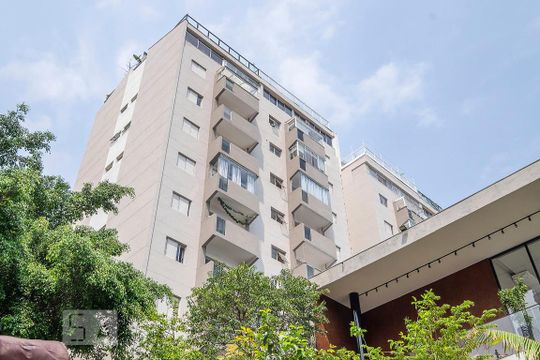 Fachada de apartamento à venda com 1 quarto, 50m² em Pinheiros, São Paulo