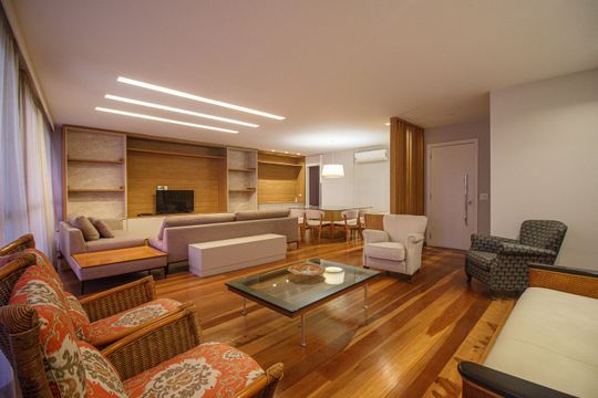 Sala de apartamento à venda com 4 quartos, 218m² em Tijuca, Rio de Janeiro