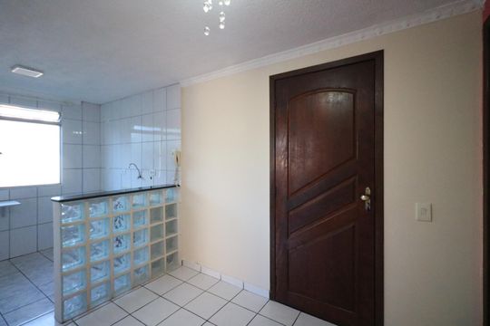 Sala de apartamento para alugar com 2 quartos, 45m² em Conceição, Diadema