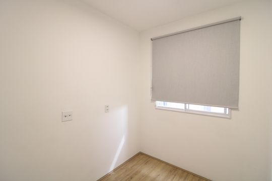 Quarto 1 de apartamento à venda com 2 quartos, 38m² em Vila Isa, São Paulo