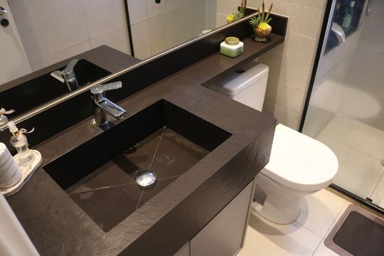 Banheiro 1 de apartamento à venda com 2 quartos, 69m² em Água Branca, São Paulo