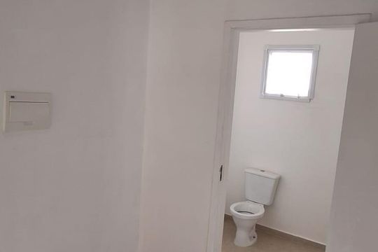 Casa de Condomínio para alugar com 2 quartos, 65m² em Água Espraiada, Cotia