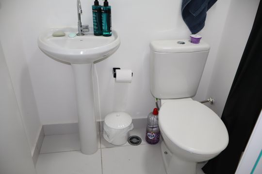 Banheiro de apartamento para alugar com 2 quartos, 32m² em Vila Graciosa, São Paulo