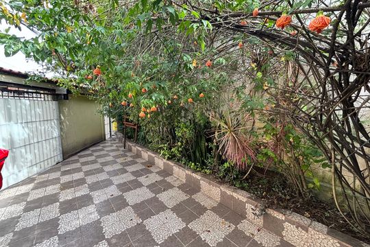 Garagem de casa à venda com 2 quartos, 120m² em Jardim Artur Alvim, São Paulo