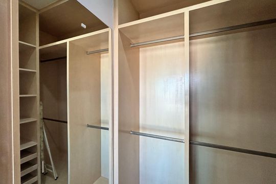 Closet de apartamento para alugar com 1 quarto, 52m² em Bela Vista, São Paulo