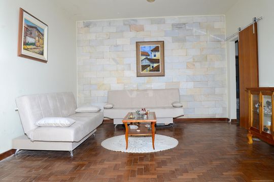 Casa à venda com 2 quartos, 173m² em Goiânia, Belo Horizonte