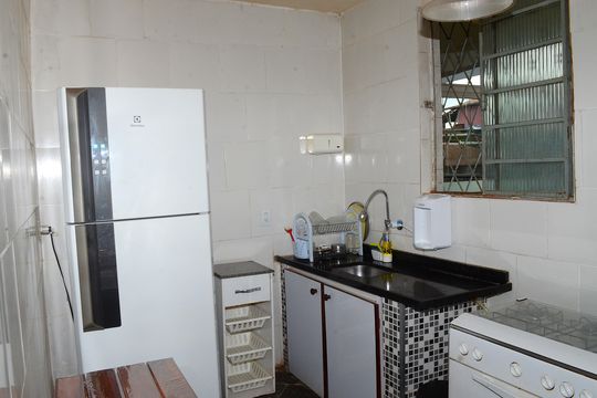 Cozinha de casa à venda com 2 quartos, 173m² em Goiânia, Belo Horizonte