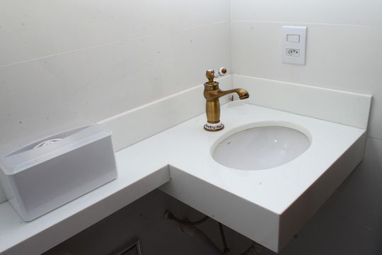 Banheiro da Suíte de casa à venda com 2 quartos, 173m² em Goiânia, Belo Horizonte