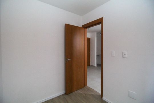 Quarto 1 de apartamento à venda com 2 quartos, 37m² em Vila Palmares, São Caetano do Sul