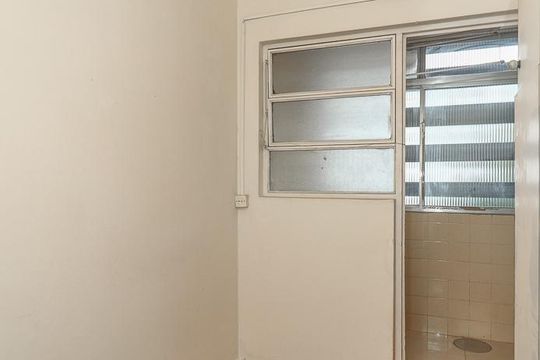 Quarto de Serviço de apartamento para alugar com 3 quartos, 120m² em Independência, Porto Alegre