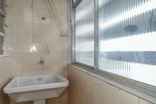 Área de Serviço de apartamento para alugar com 3 quartos, 120m² em Independência, Porto Alegre