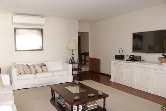 Apartamento à venda com 3 quartos, 238m² em Higienópolis, São Paulo
