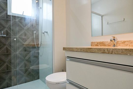 Banheiro Suíte  de apartamento para alugar com 1 quarto, 49m² em Vila Andrade, São Paulo