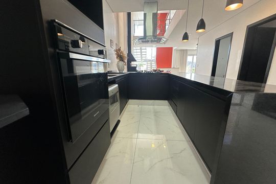 Cozinha de casa de condomínio à venda com 5 quartos, 252m² em Suru, Barueri