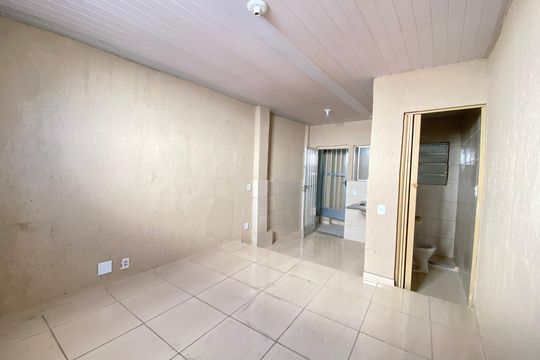 Apartamento para alugar com 1 quarto, 15m² em Quintino Bocaiúva, Rio de Janeiro