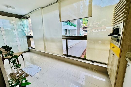 Varanda de apartamento à venda com 3 quartos, 116m² em Charitas, Niterói