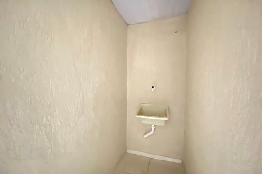 Apartamento para alugar com 1 quarto, 15m² em Quintino Bocaiúva, Rio de Janeiro
