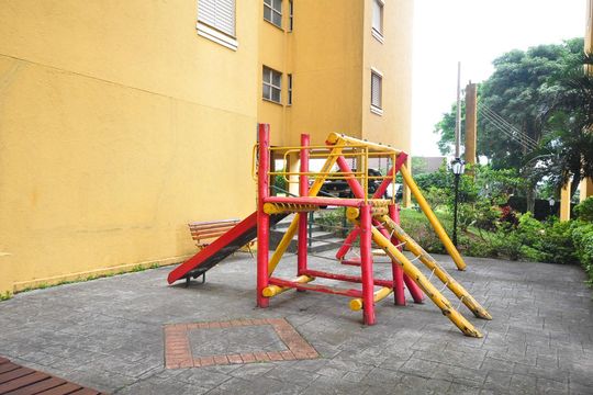 Playground de apartamento à venda com 2 quartos, 72m² em Vila Morse, São Paulo
