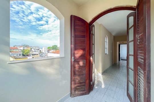 Varanda de casa à venda com 2 quartos, 55m² em Parque Maria Domitila, São Paulo