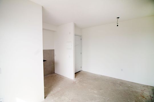 Sala de apartamento à venda com 2 quartos, 49m² em Irajá, Rio de Janeiro