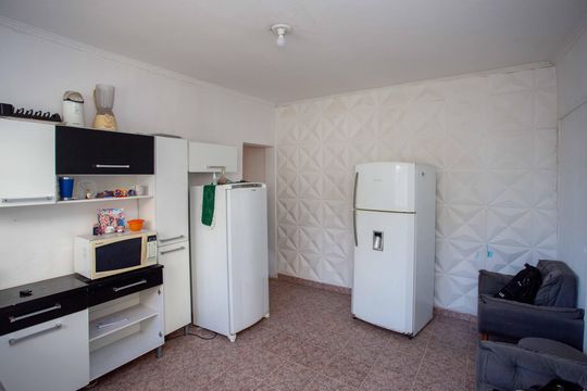 Cozinha Casa 1 de casa à venda com 3 quartos, 180m² em Casa Grande, Diadema