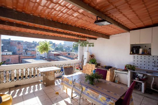 Varanda gourmet Casa 2 de casa à venda com 3 quartos, 180m² em Casa Grande, Diadema