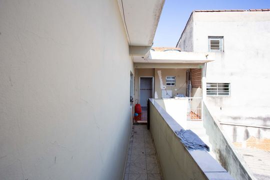 Varanda de casa à venda com 3 quartos, 180m² em Casa Grande, Diadema