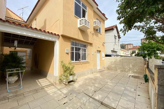 Casa à venda com 3 quartos, 200m² em Lins de Vasconcelos, Rio de Janeiro