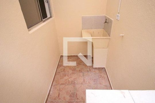 Casa 3 - área de serviço de casa à venda com 4 quartos, 270m² em Vila Darli, São Paulo