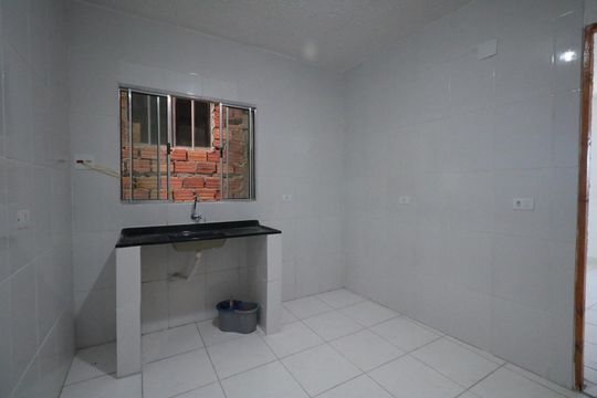 Cozinha e Área de Serviço de casa para alugar com 1 quarto, 20m² em Serraria, Diadema