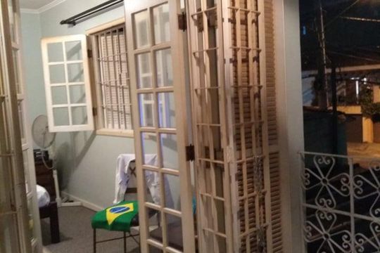 Quarto de casa à venda com 2 quartos, 260m² em Jardim Taboao, São Paulo