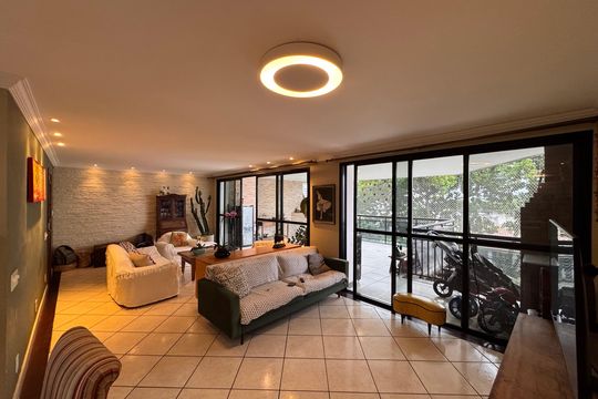 Apartamento para alugar com 4 quartos, 220m² em Recreio dos Bandeirantes, Rio de Janeiro
