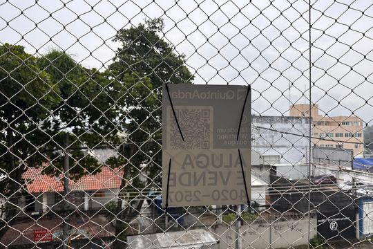 Placa de apartamento para alugar com 4 quartos, 220m² em Recreio dos Bandeirantes, Rio de Janeiro