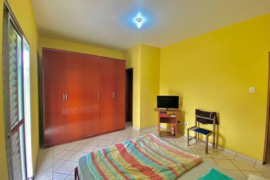 Casa à venda com 3 quartos, 100m² em Parque Continental Ii, Guarulhos