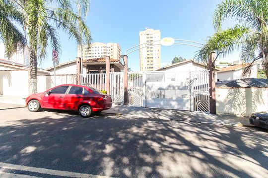 Fachada de casa de condomínio à venda com 2 quartos, 50m² em Cidade Líder, São Paulo