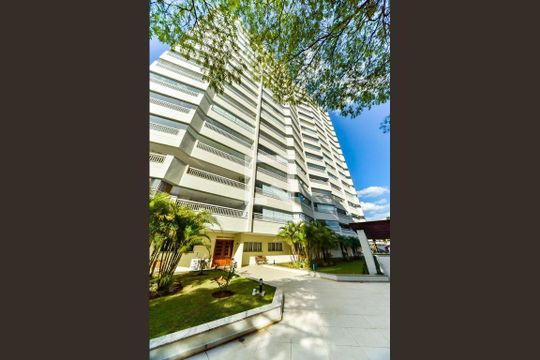 Fachada de apartamento para alugar com 3 quartos, 204m² em Jardim do Mar, São Bernardo do Campo