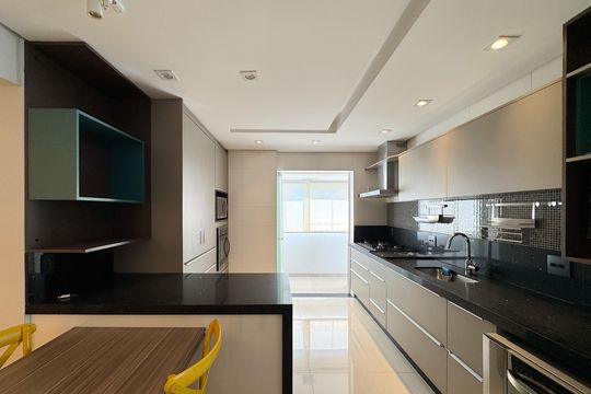 Cozinha de apartamento para alugar com 3 quartos, 204m² em Jardim do Mar, São Bernardo do Campo