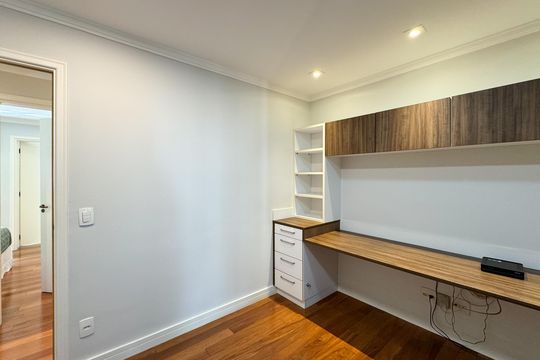 Quarto de apartamento para alugar com 3 quartos, 204m² em Jardim do Mar, São Bernardo do Campo