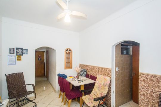 Casa à venda com 2 quartos, 90m² em Realengo, Rio de Janeiro