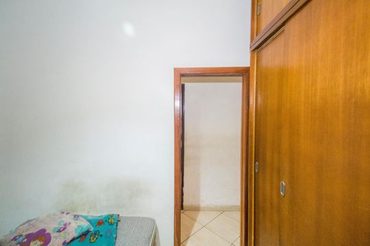 Suíte de casa à venda com 2 quartos, 90m² em Realengo, Rio de Janeiro