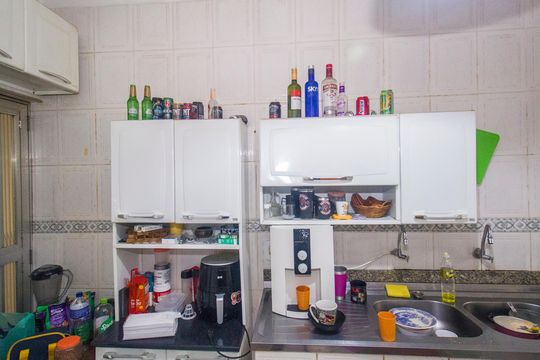 Cozinha e Área de Serviço de casa à venda com 2 quartos, 90m² em Realengo, Rio de Janeiro