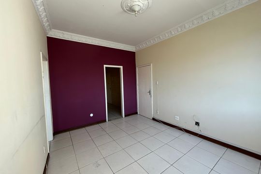 Sala de apartamento à venda com 2 quartos, 60m² em Quintino Bocaiúva, Rio de Janeiro