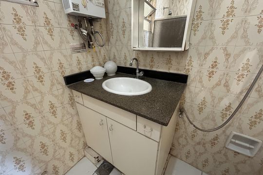 Banheiro de apartamento à venda com 2 quartos, 60m² em Quintino Bocaiúva, Rio de Janeiro
