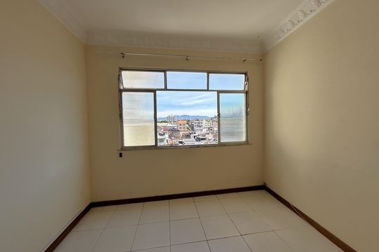 Sala de apartamento à venda com 2 quartos, 60m² em Quintino Bocaiúva, Rio de Janeiro