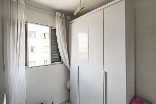 Quarto 1 de apartamento à venda com 1 quarto, 42m² em Artur Alvim, São Paulo
