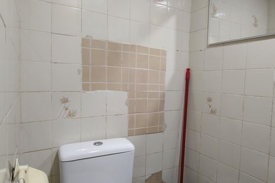 Banheiro Social de apartamento para alugar com 3 quartos, 69m² em Taquara, Rio de Janeiro